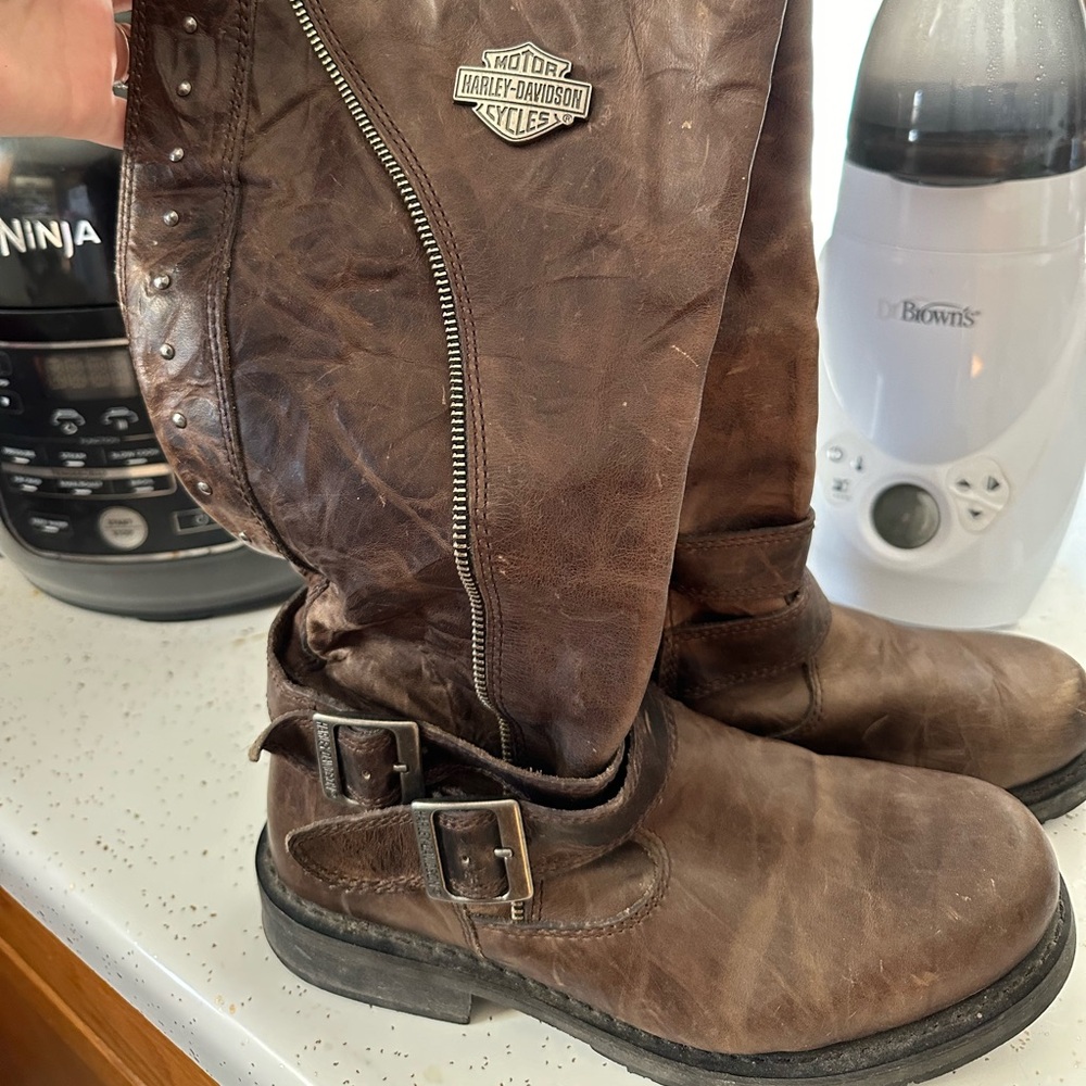 Harley Davidson knee high boots